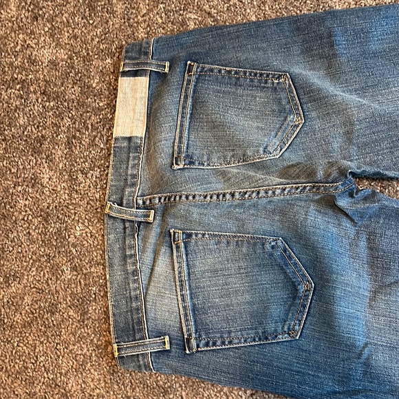 Elizabeth and James Textile flare jeans - Picture 3 of 9